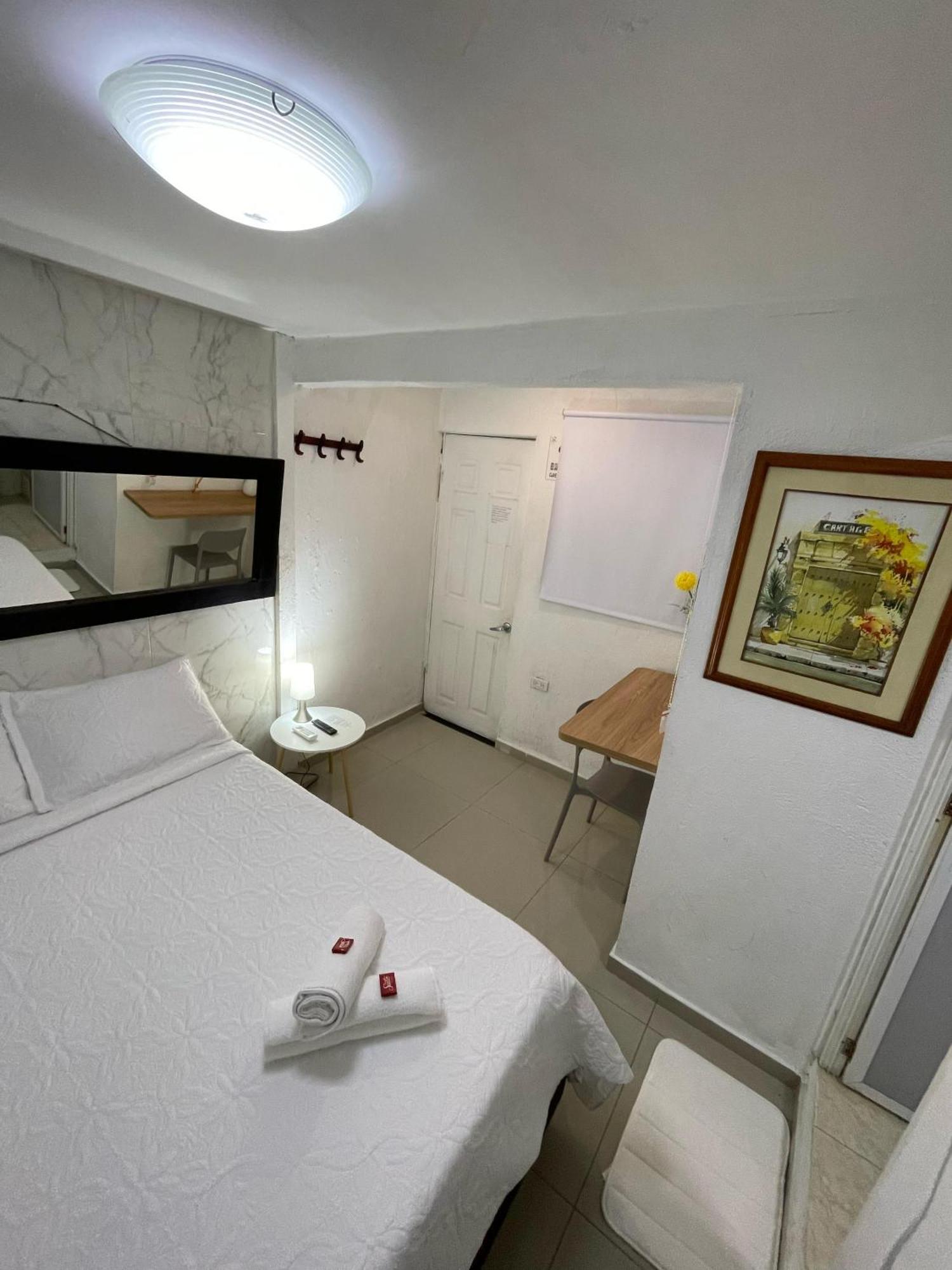 Hostal Casa De Las Americas Cartagena Exteriör bild